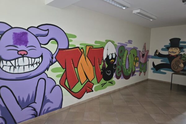 Grafitti große Wand Calimero
