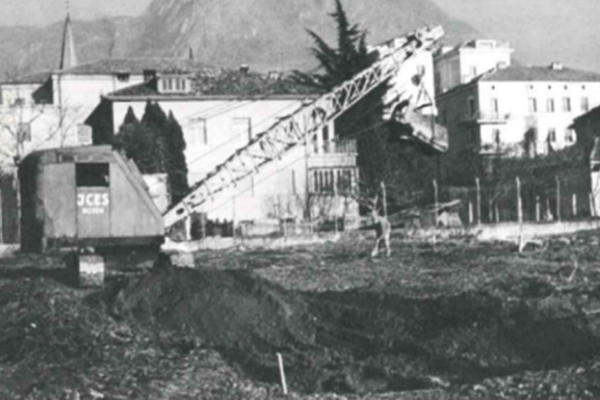 Bild1 sw Unsere Geschichte